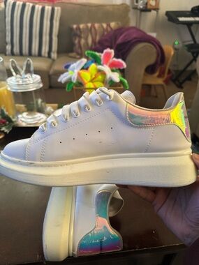 Alexander Mcqueen Oversized Leather Sneakers Shock Pink